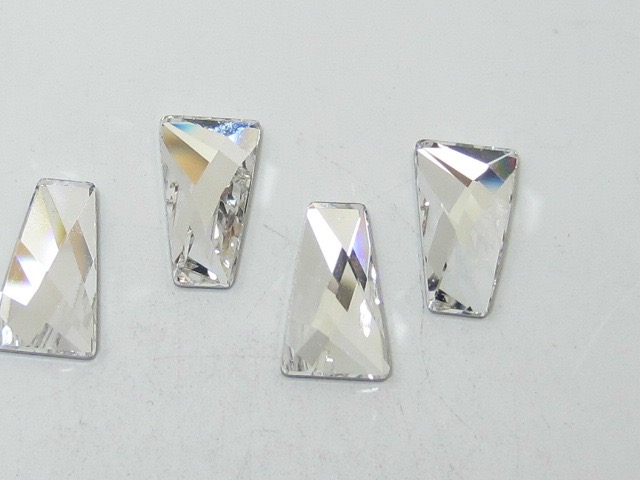 4X2mm BAGUETTE 12pcs. CRYSTAL TAPERED POINTED BACK European Rhinestones